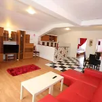 Sinaia Alex Apartments